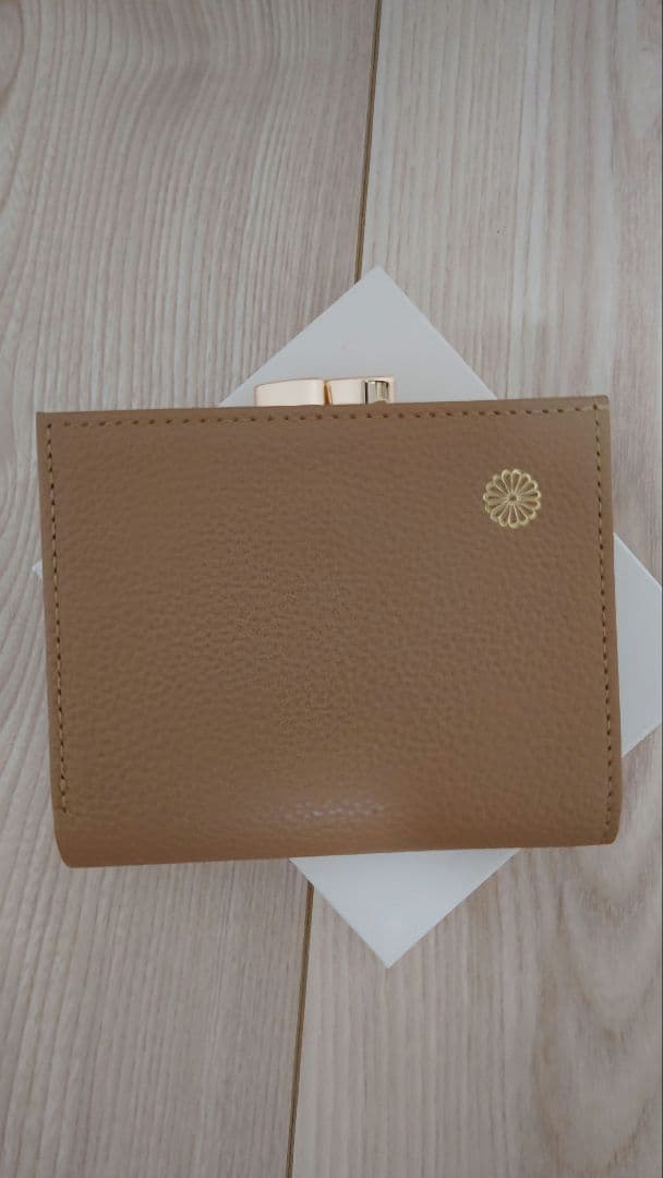 【新品未使用品】皇居 財布 がま口 モカブラウン 牛革二つ折り財布