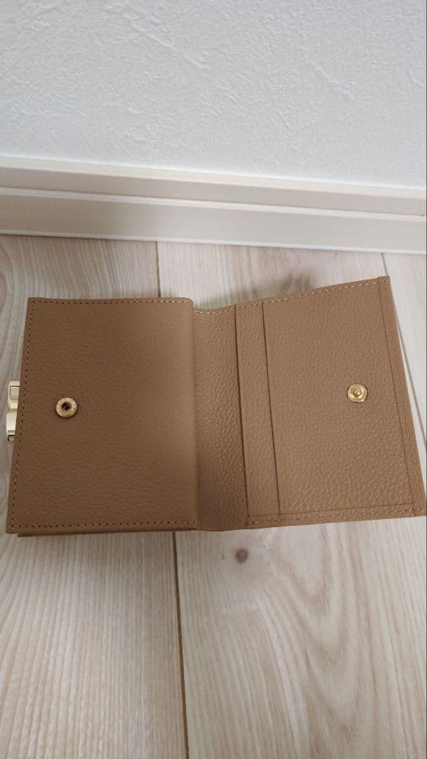 【新品未使用品】皇居 財布 がま口 モカブラウン 牛革二つ折り財布