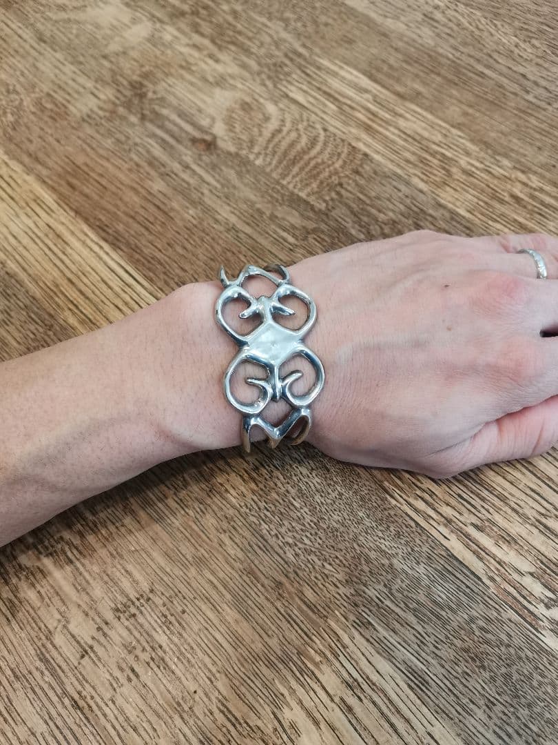 P.Panteah インディアンジュエリー ズニ族