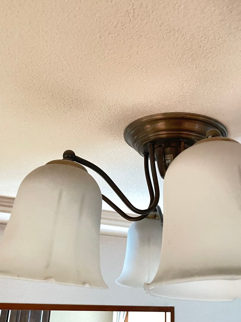 シャンデリア 3灯 ガラスシェード 15W