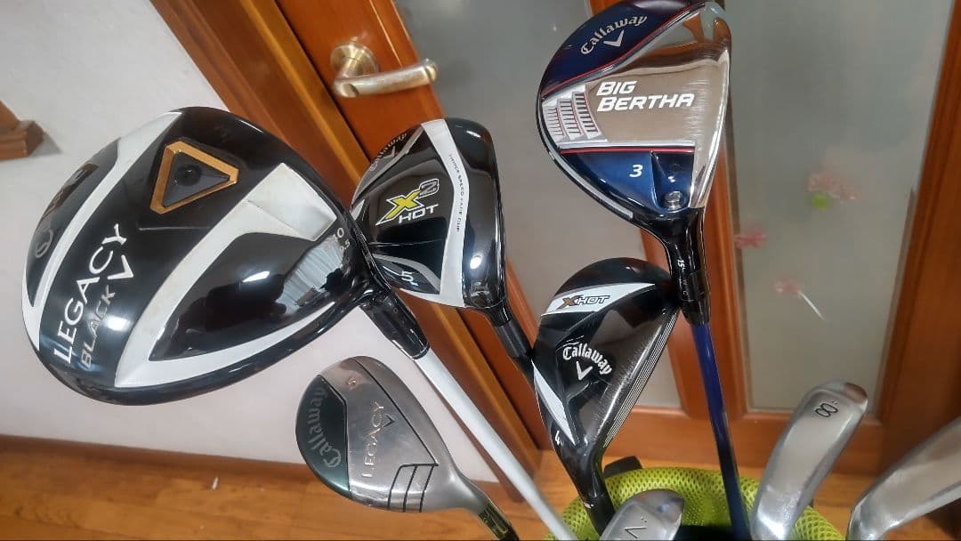 レガシー等美品15本メンズゴルフセット雨具&カバー&小物付き