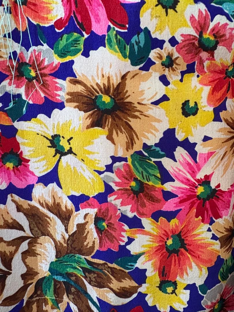 アンティーク　錦紗　子供着物　身丈92センチ　薔薇　ブルーベース