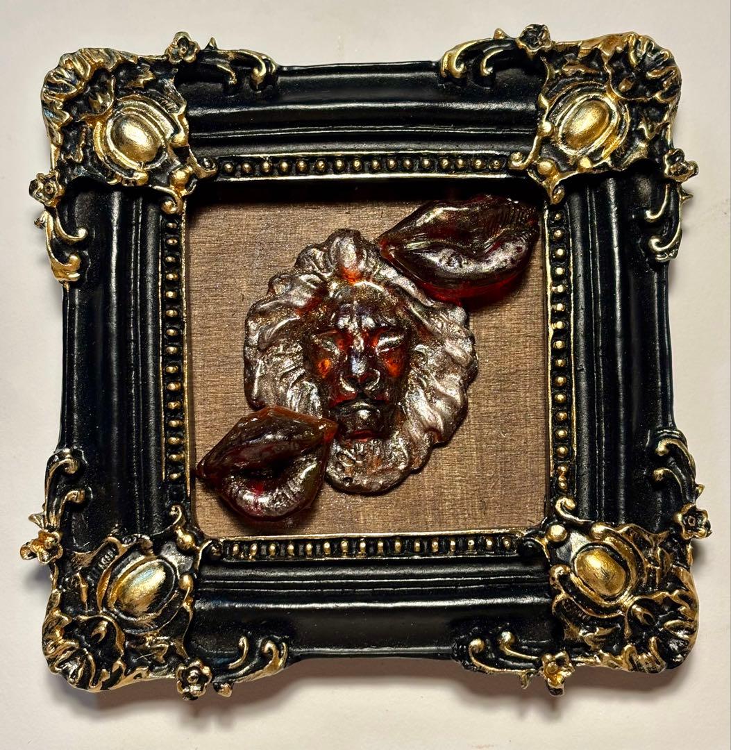 一点物｜3D立体アート作品｜樹脂オブジェ×アンティーク風フレーム｜ハンドメイド