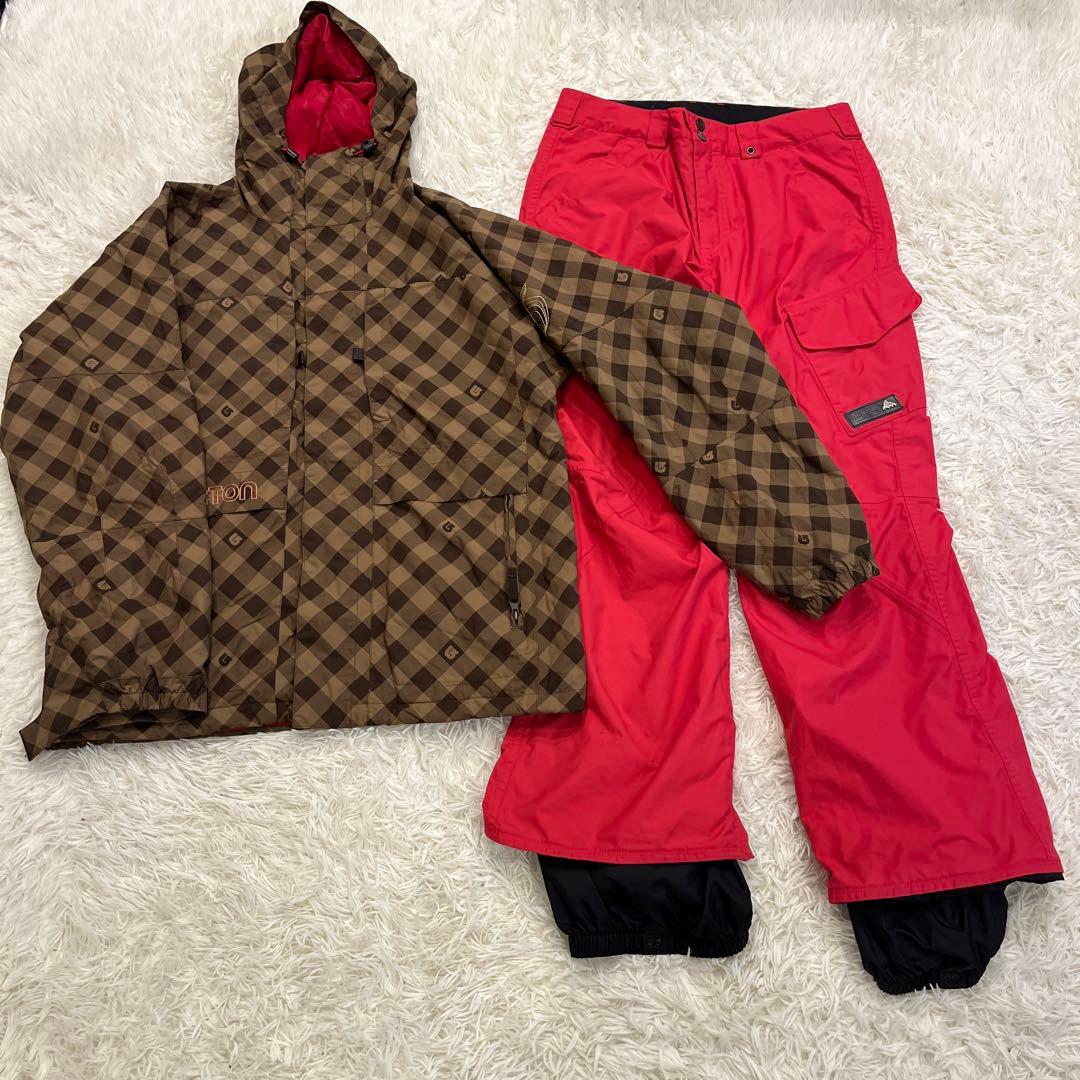 Burton スノーボードウェア 上下セット ジャケットＬサイズ パンツMサイズ