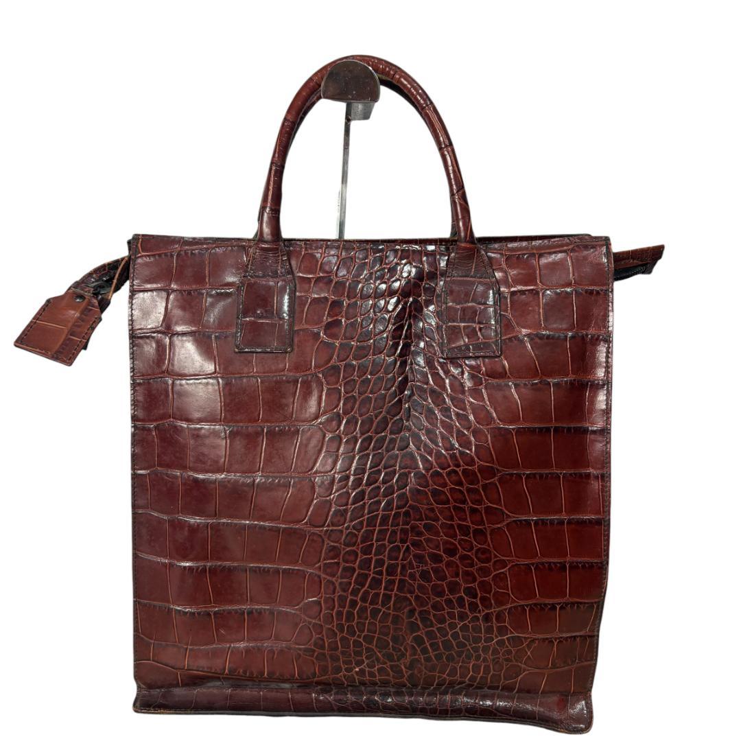 FURLA　vomo クロコ型押し トートバッグ 大容量 ボルドー　フルラ