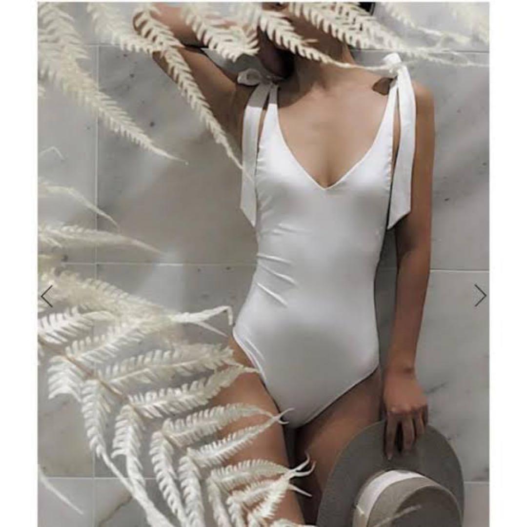 ETRE tokyo リボン水着