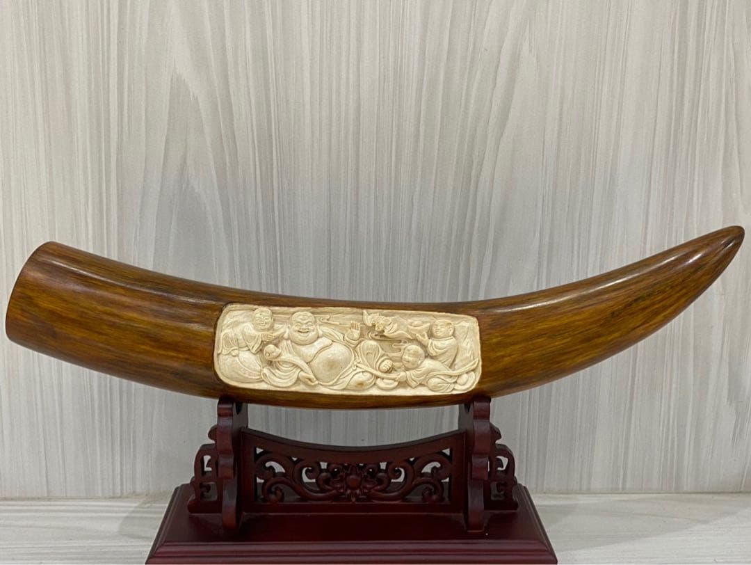 天然マンモス牙精巧な手作り彫刻童子戯弥勒置物