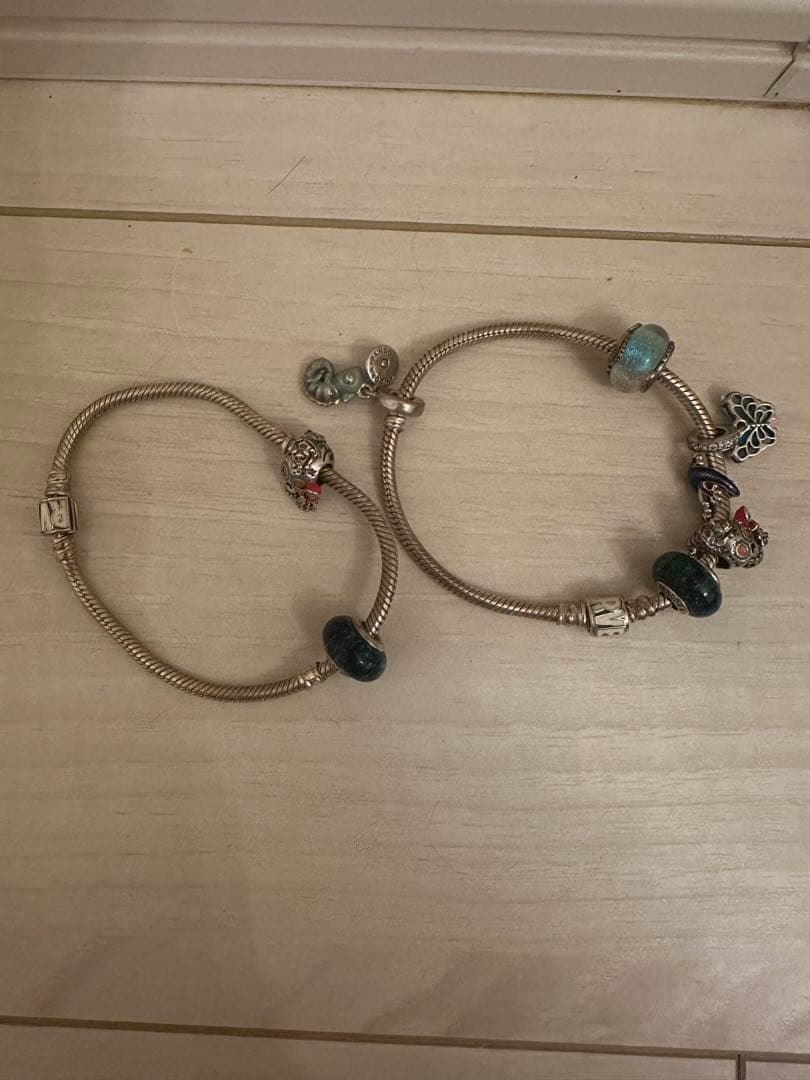 パンドラ　チャームブレスレット2点セット