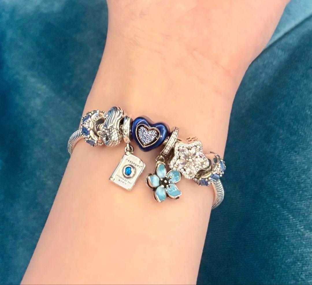 PANDORA♡定価8万円超 ブレスレット+チャーム7個付き